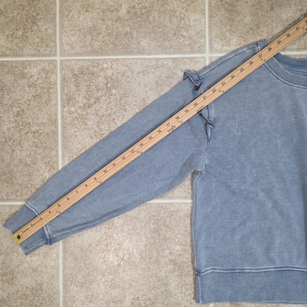 NWT Blue Ruffle Lounge Set Sweatshirt & Shorts Medium - Picture 8 of 12